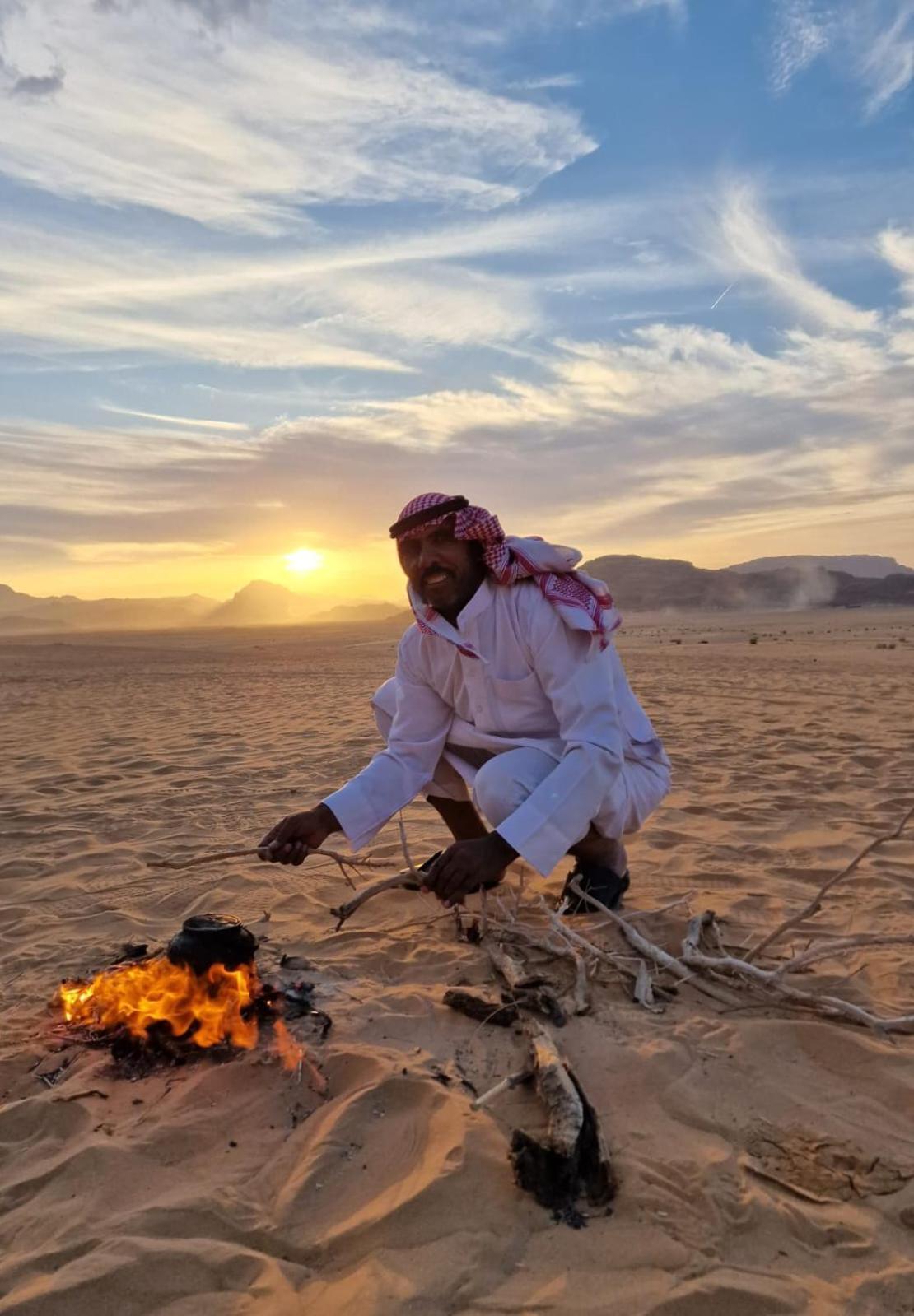 Adel Rum Camp Bubbles Wadi Rum Bagian luar foto