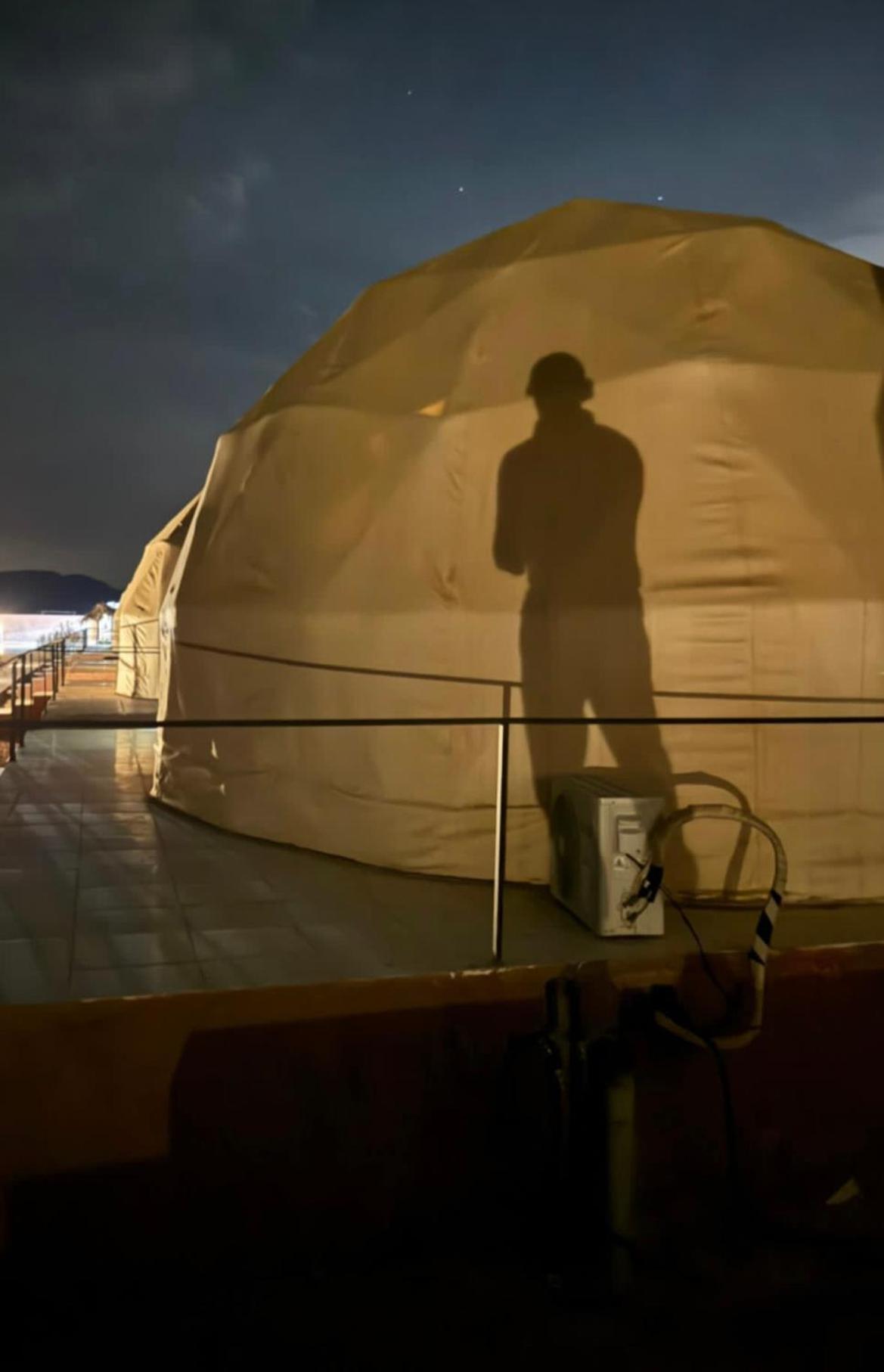 Adel Rum Camp Bubbles Wadi Rum Bagian luar foto