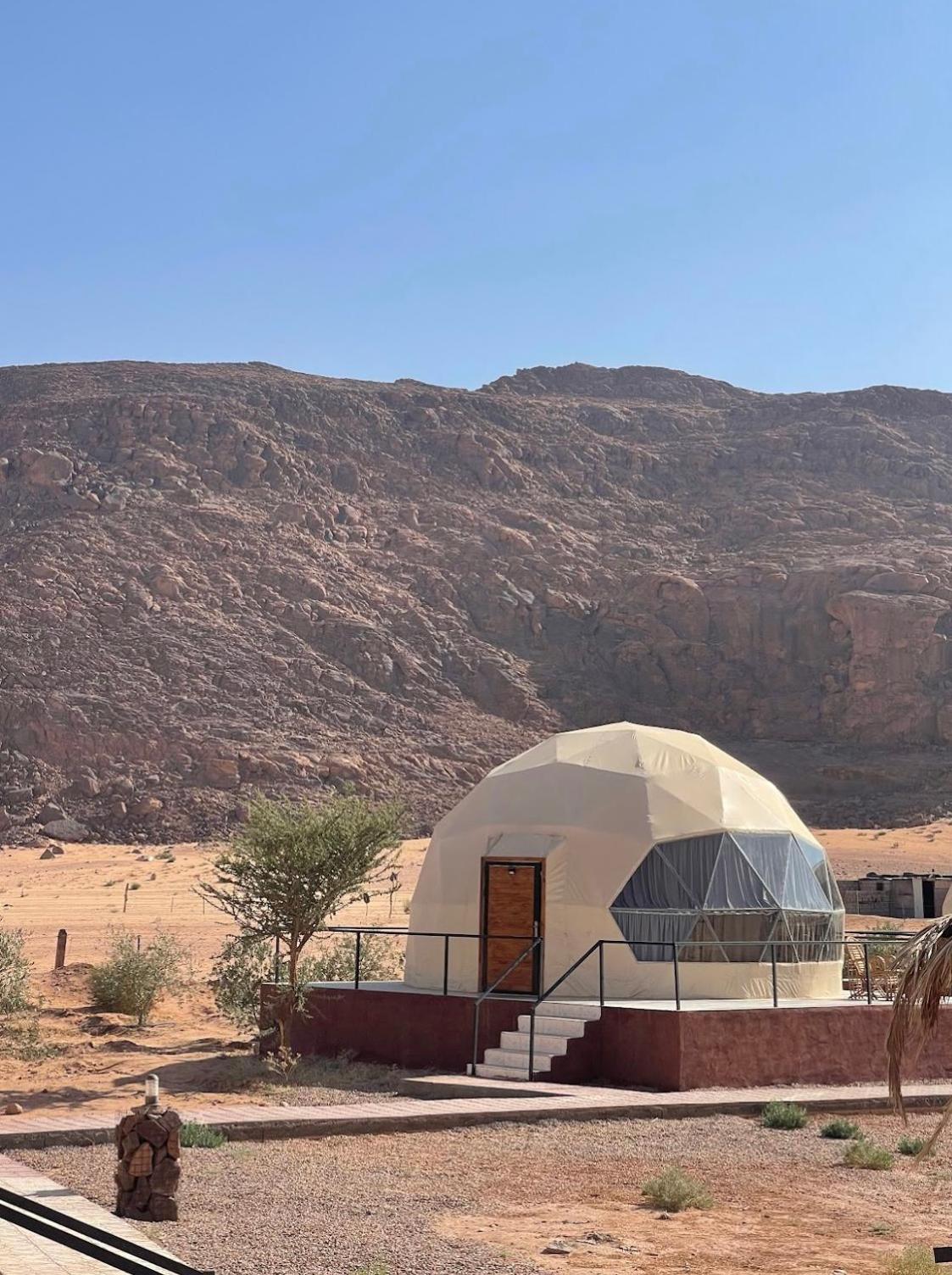Adel Rum Camp Bubbles Wadi Rum Bagian luar foto
