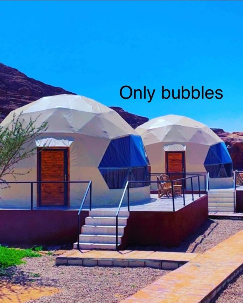 Adel Rum Camp Bubbles Wadi Rum Bagian luar foto