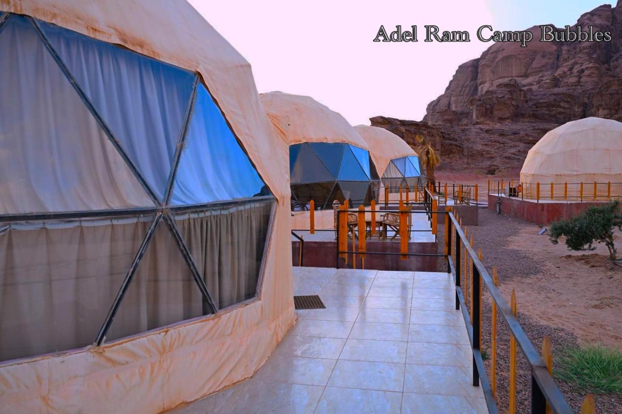 Adel Rum Camp Bubbles Wadi Rum Bagian luar foto