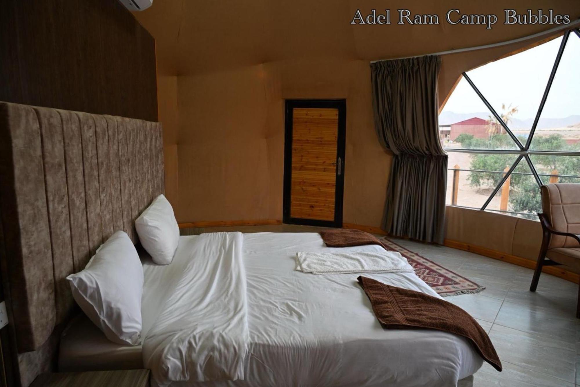 Adel Rum Camp Bubbles Wadi Rum Bagian luar foto